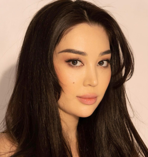 5 Pelakon Wanita Cantik Uzbekistan yang Menarik Perhatian 2023!